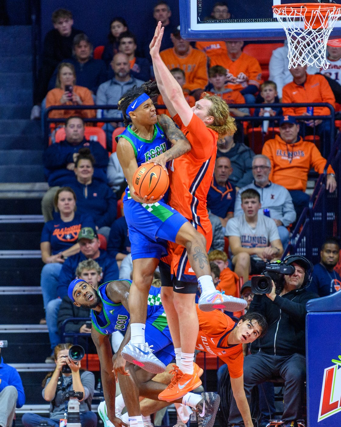 Kylan Boswell scores 31, No. 17 Illinois beats Florida Gulf Coast 113-70 in another blowout win | iNFOnews.ca Kylan Boswell scores 31, No. 17 Illinois beats Florida Gulf Coast 113-70 in another blowout win | iNFOnews.ca