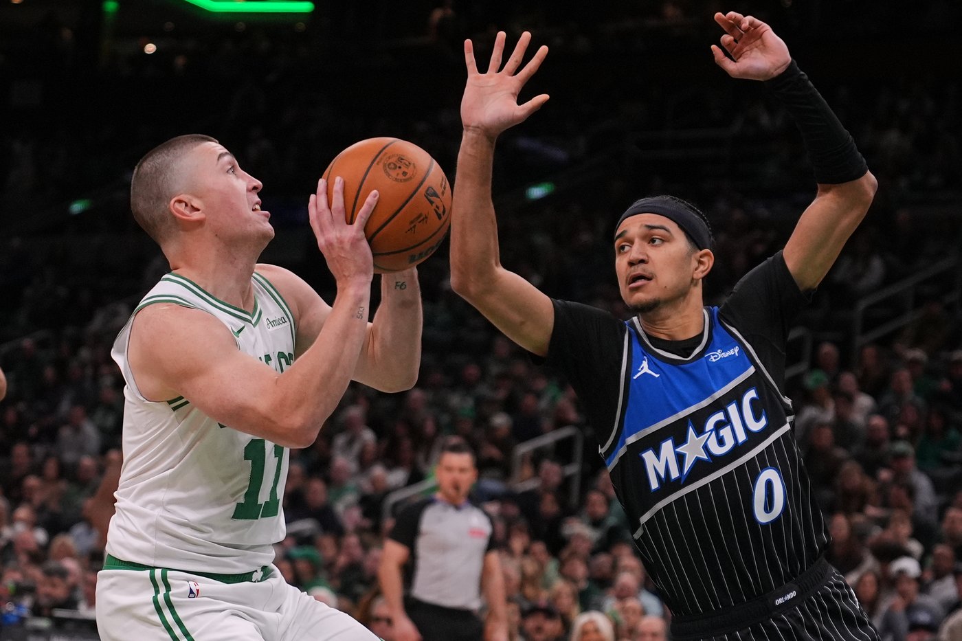 Jaylen Brown's 35 points lead Celtics in a 138-129 victory over the short-handed Magic | iNFOnews.ca Jaylen Brown's 35 points lead Celtics in a 138-129 victory over the short-handed Magic | iNFOnews.ca