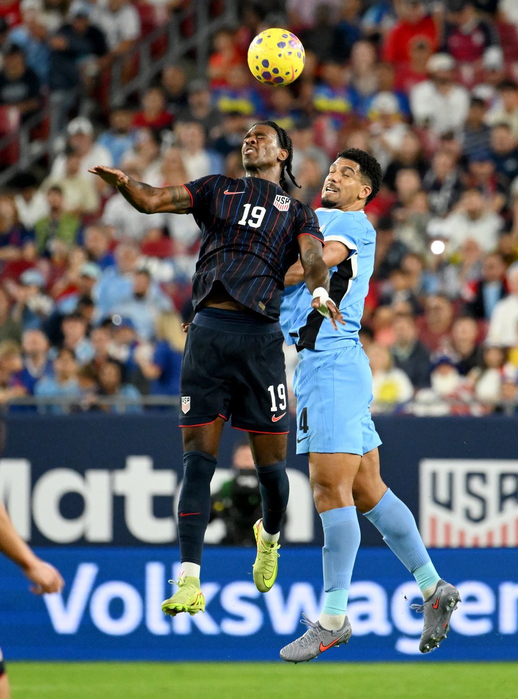 Freeman scores twice as US routs Uruguay 5-1, heads into World Cup year with 5-game unbeaten streak | iNFOnews.ca