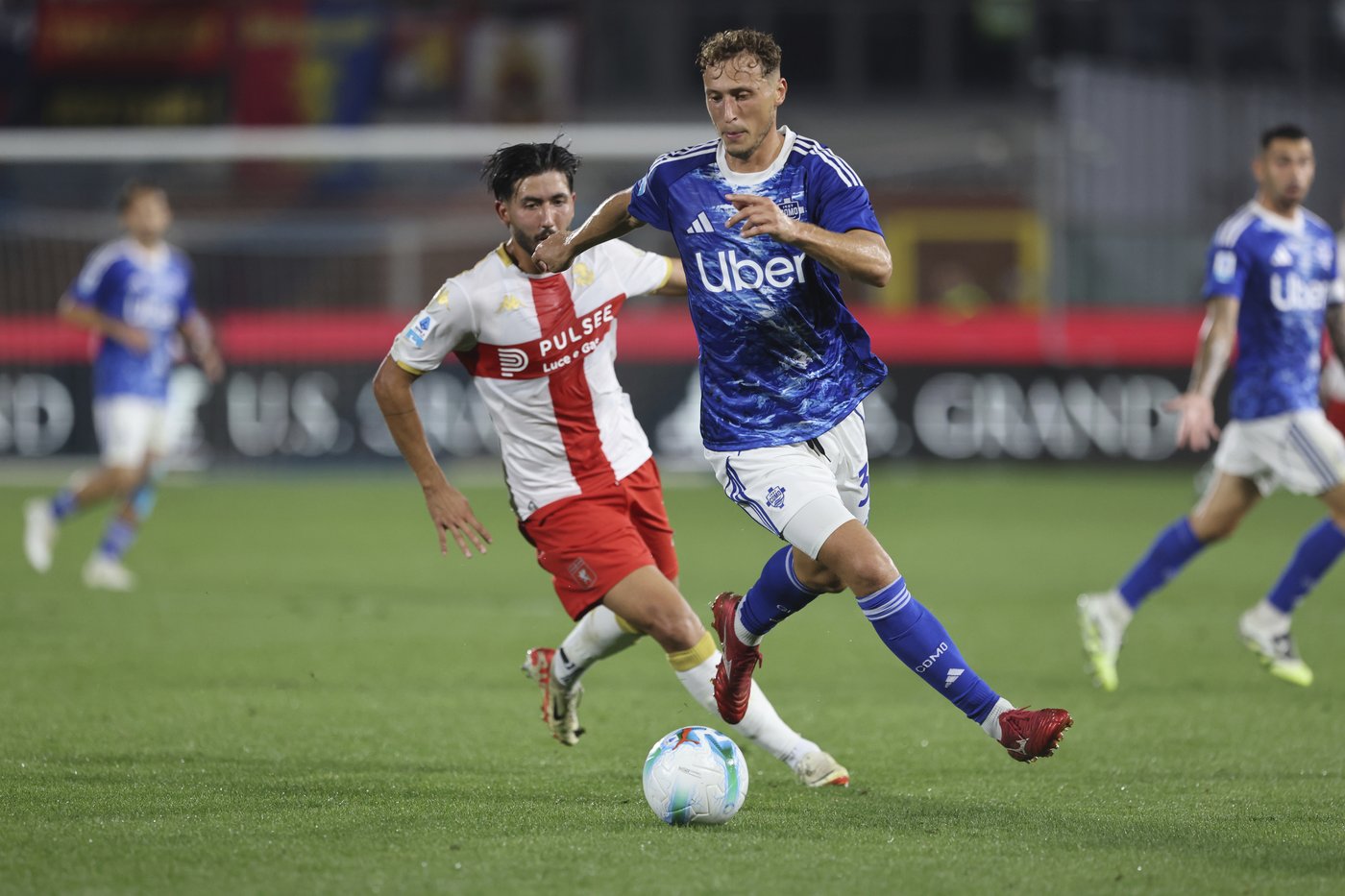Vardy makes Serie A debut in Cremonese's goalless draw and Genoa rescues draw at Como | iNFOnews.ca