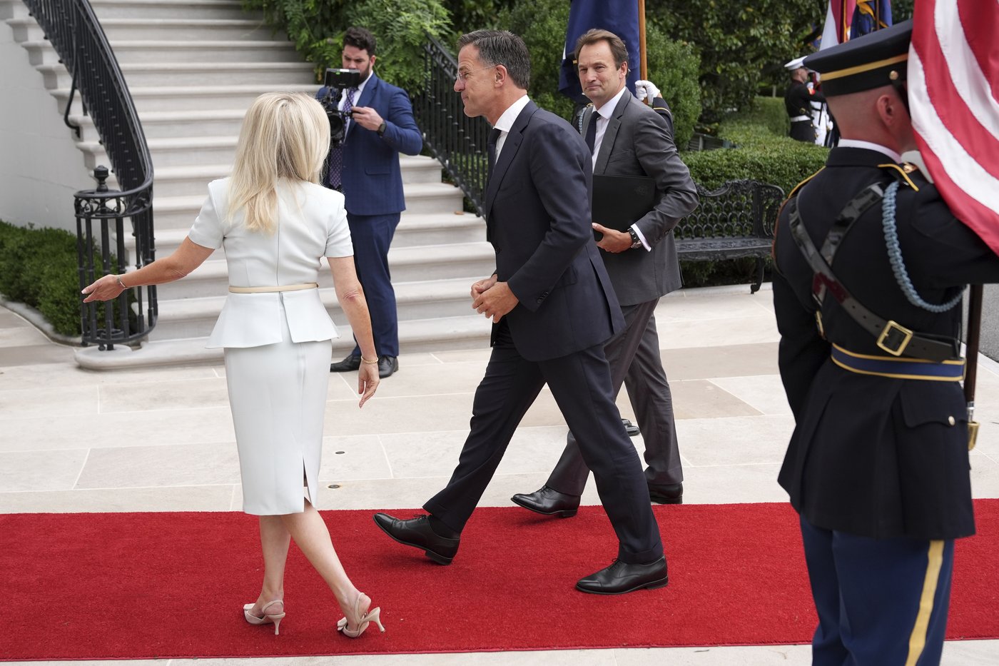 Trump says he has begun arrangements for face-to-face meeting between Putin and Ukraine's Zelenskyy | iNFOnews.ca Trump says he has begun arrangements for face-to-face meeting between Putin and Ukraine's Zelenskyy | iNFOnews.ca