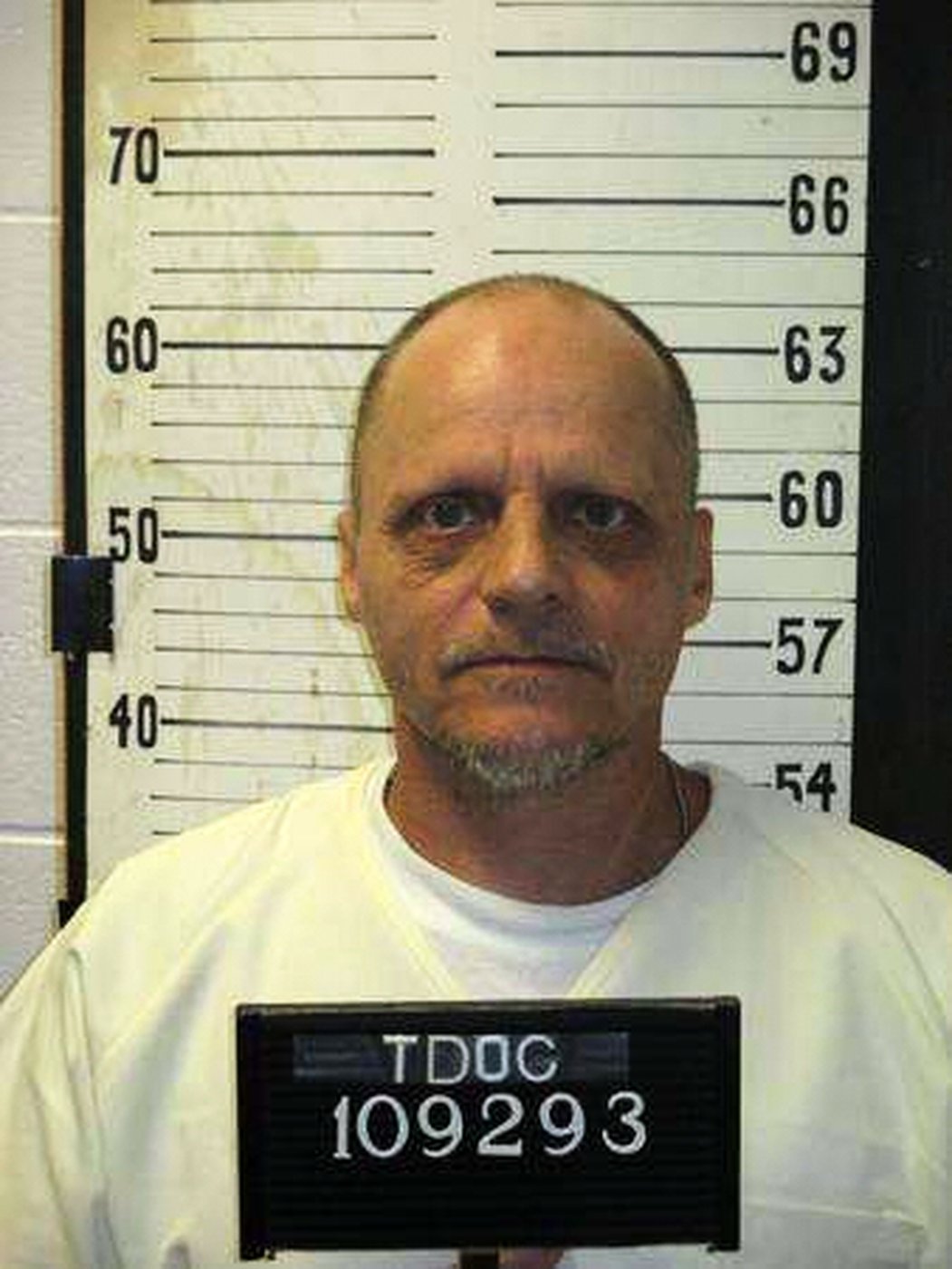 Tennessee court sets execution date for the state's only woman on death row and 3 male inmates | iNFOnews.ca