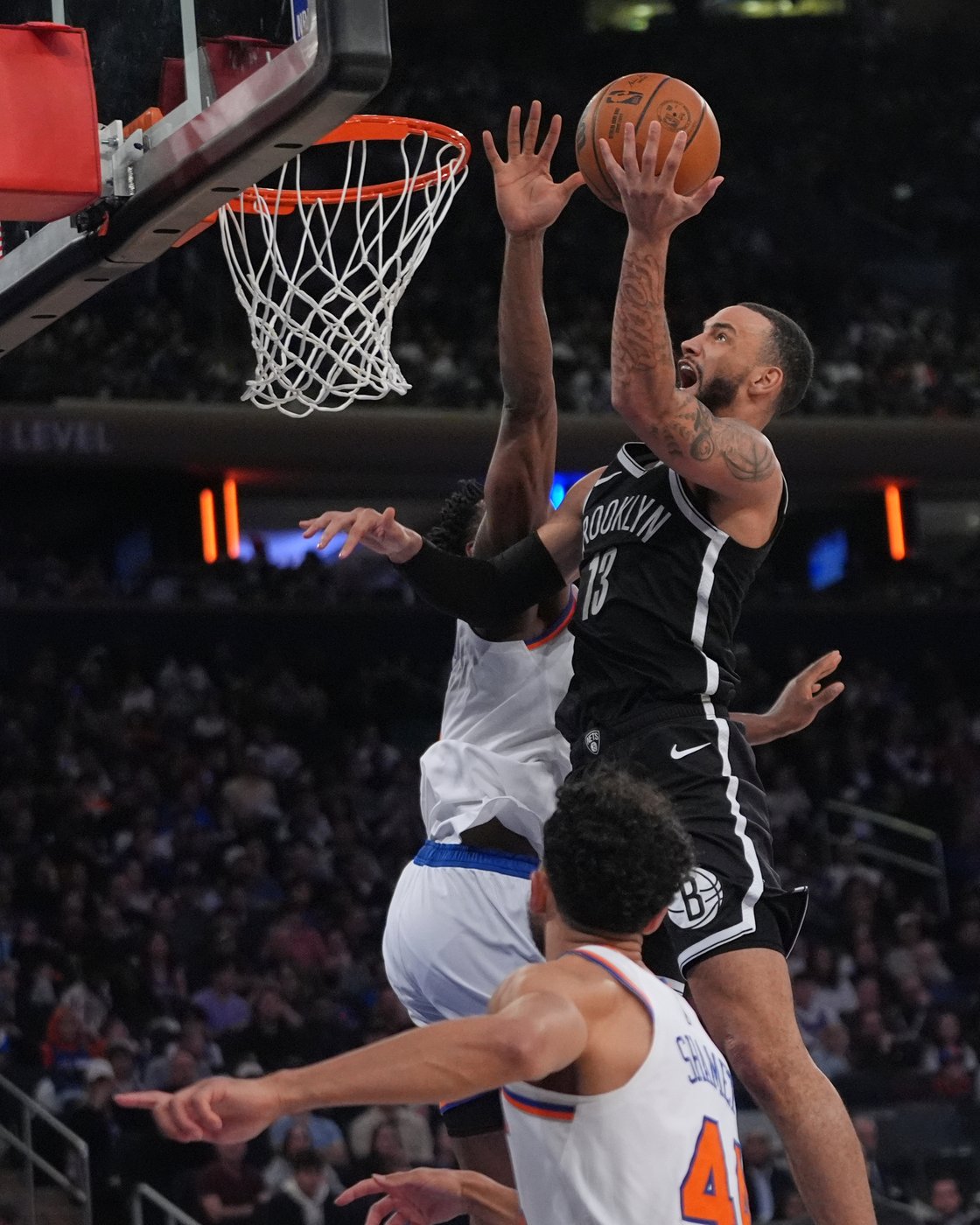 Knicks keep rolling offensively, rout Nets 134-98 to win their fourth straight | iNFOnews.ca