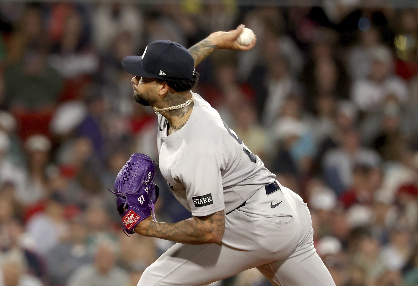 Judge passes DiMaggio, Gil pitches 6 no-hit innings as Yankees beat Red Sox 4-1 | iNFOnews.ca Judge passes DiMaggio, Gil pitches 6 no-hit innings as Yankees beat Red Sox 4-1 | iNFOnews.ca