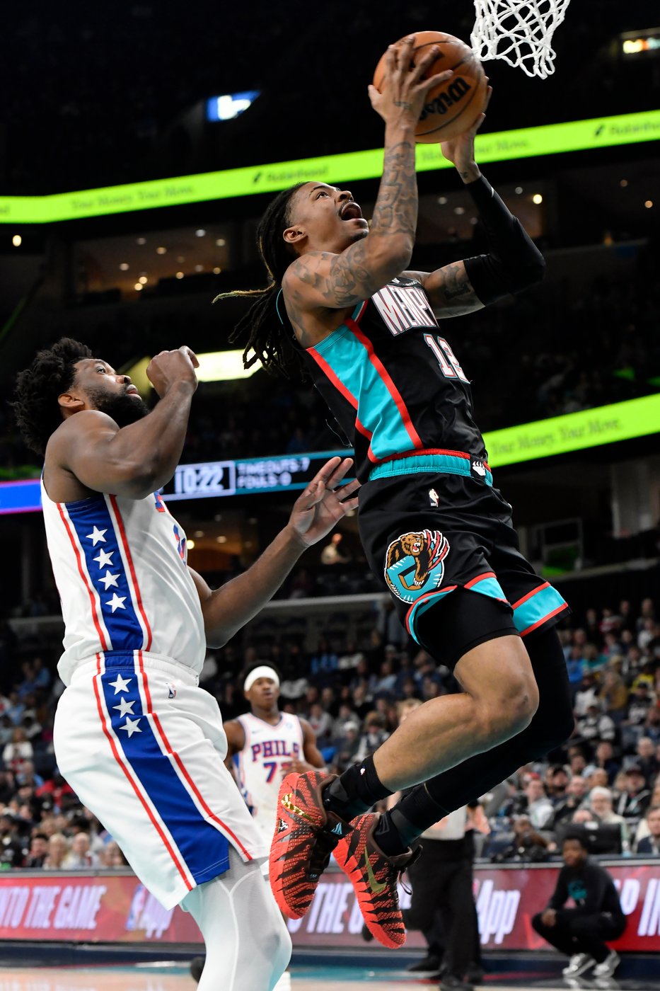 Edgecombe's 3-pointer in closing seconds gives 76ers a 139-136 overtime victory over Grizzlies | iNFOnews.ca Edgecombe's 3-pointer in closing seconds gives 76ers a 139-136 overtime victory over Grizzlies | iNFOnews.ca