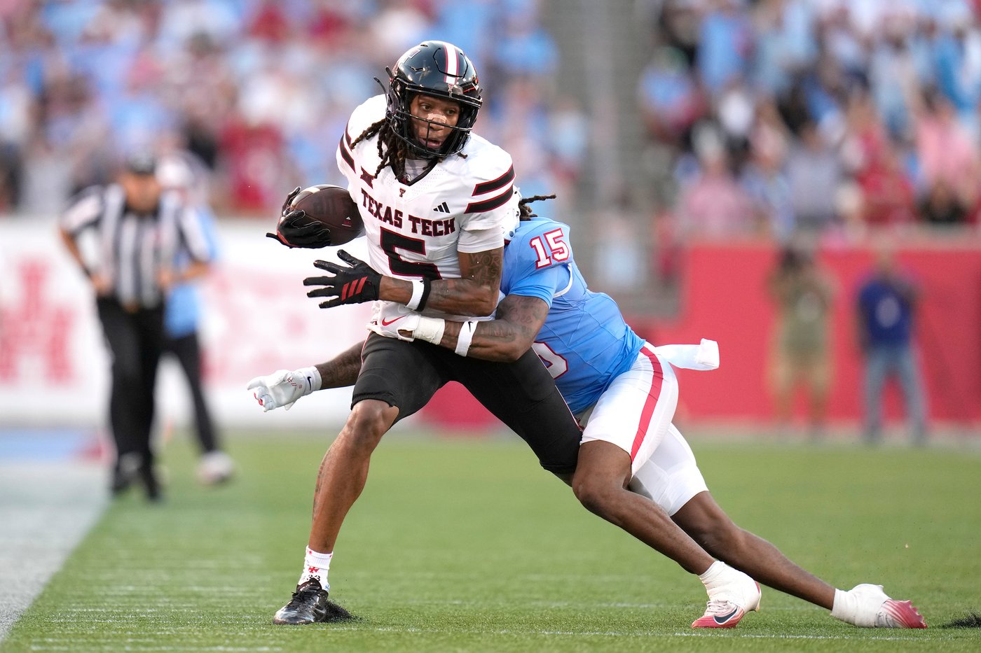 No. 11 Texas Tech dominates Houston 35-11 to improve to 5-0 | iNFOnews.ca No. 11 Texas Tech dominates Houston 35-11 to improve to 5-0 | iNFOnews.ca