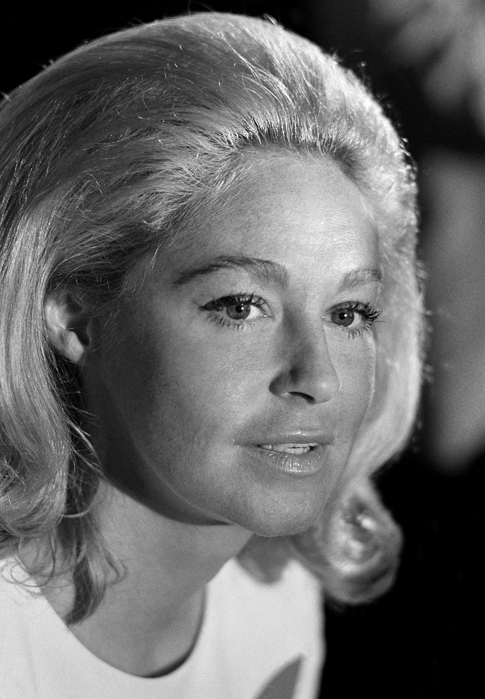 Joan Kennedy, first wife of Sen. Edward Kennedy, has died | iNFOnews.ca
