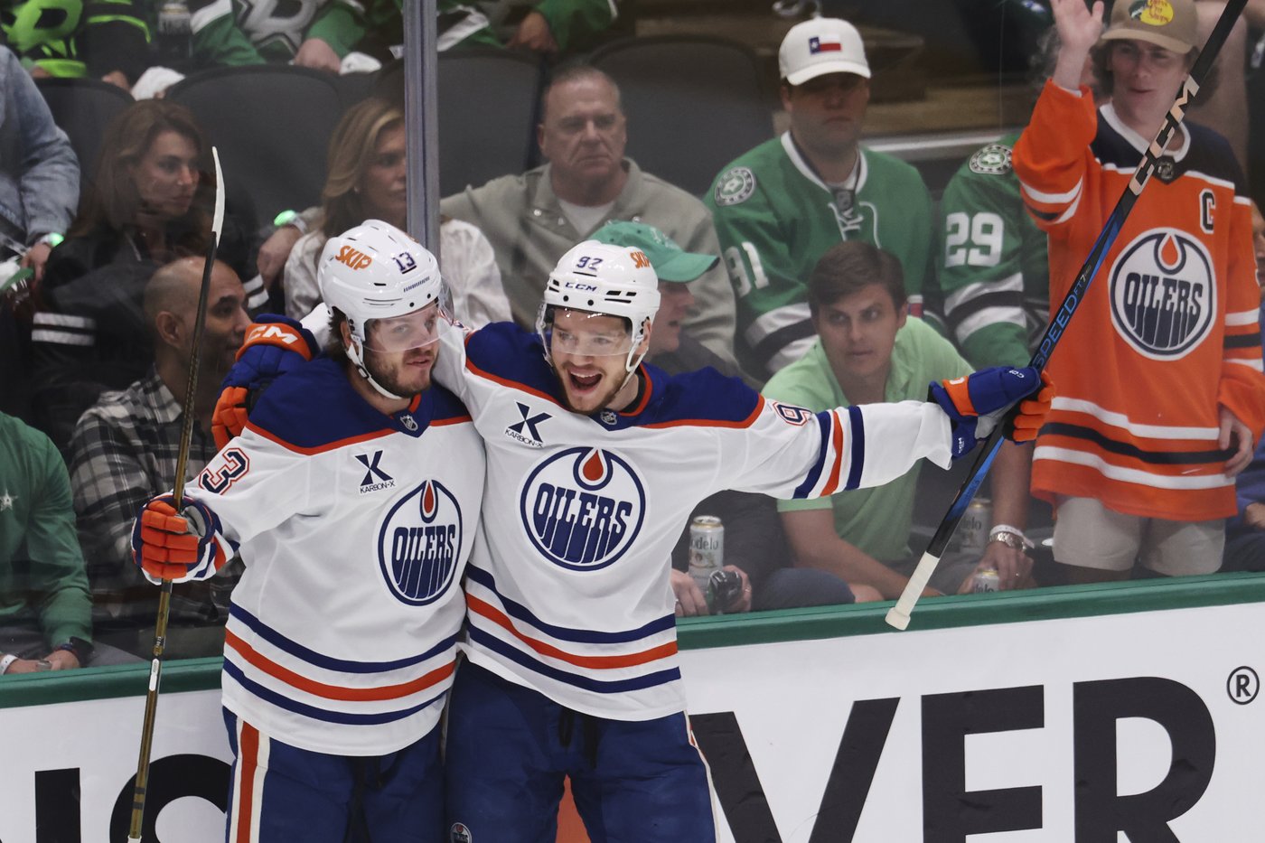 Edmonton Oilers sign forward Vasily Podkolzin to three-year contract extension | iNFOnews.ca