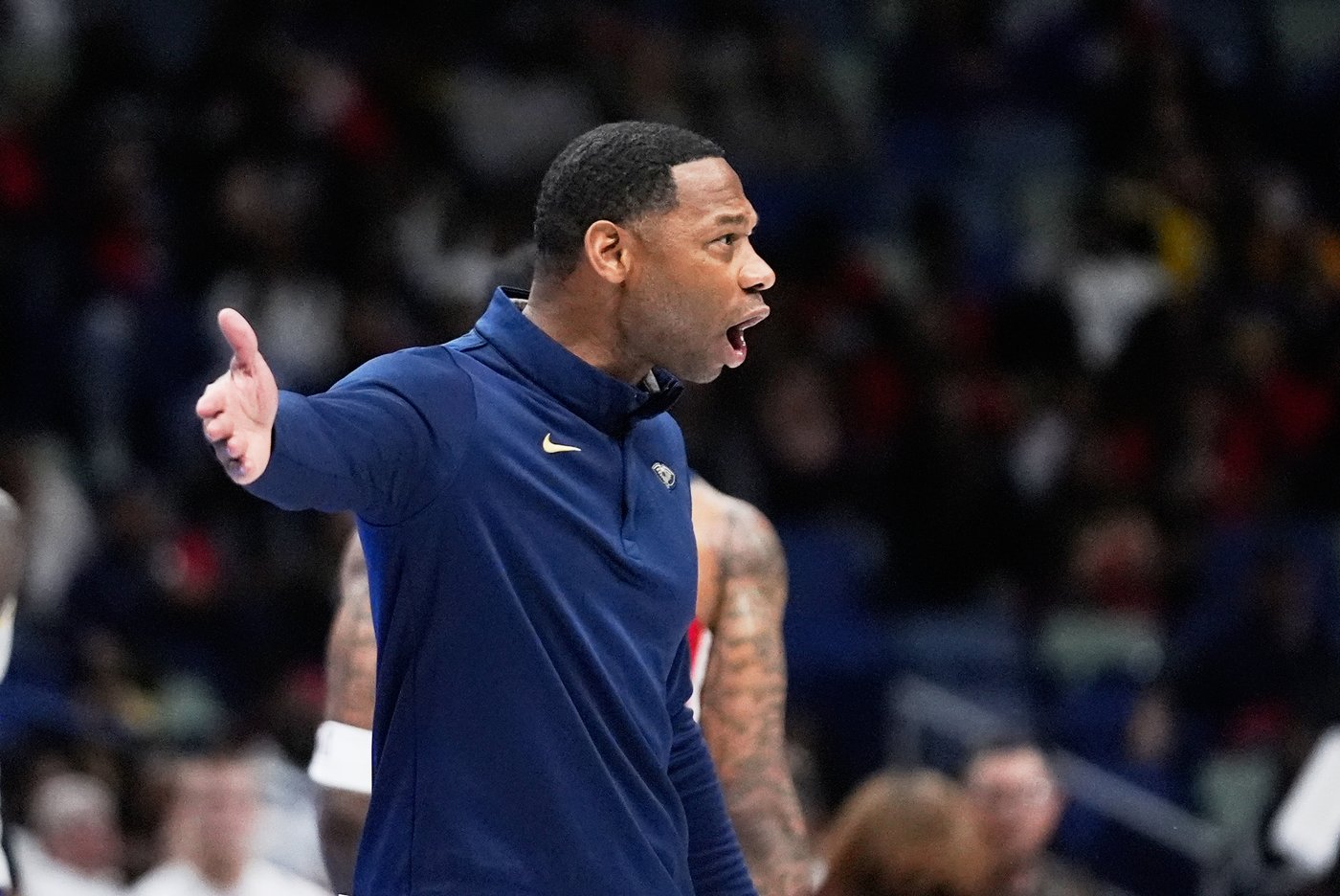 Pelicans fire coach Willie Green 12 games into his fifth season, name James Borrego interim coach | iNFOnews.ca Pelicans fire coach Willie Green 12 games into his fifth season, name James Borrego interim coach | iNFOnews.ca