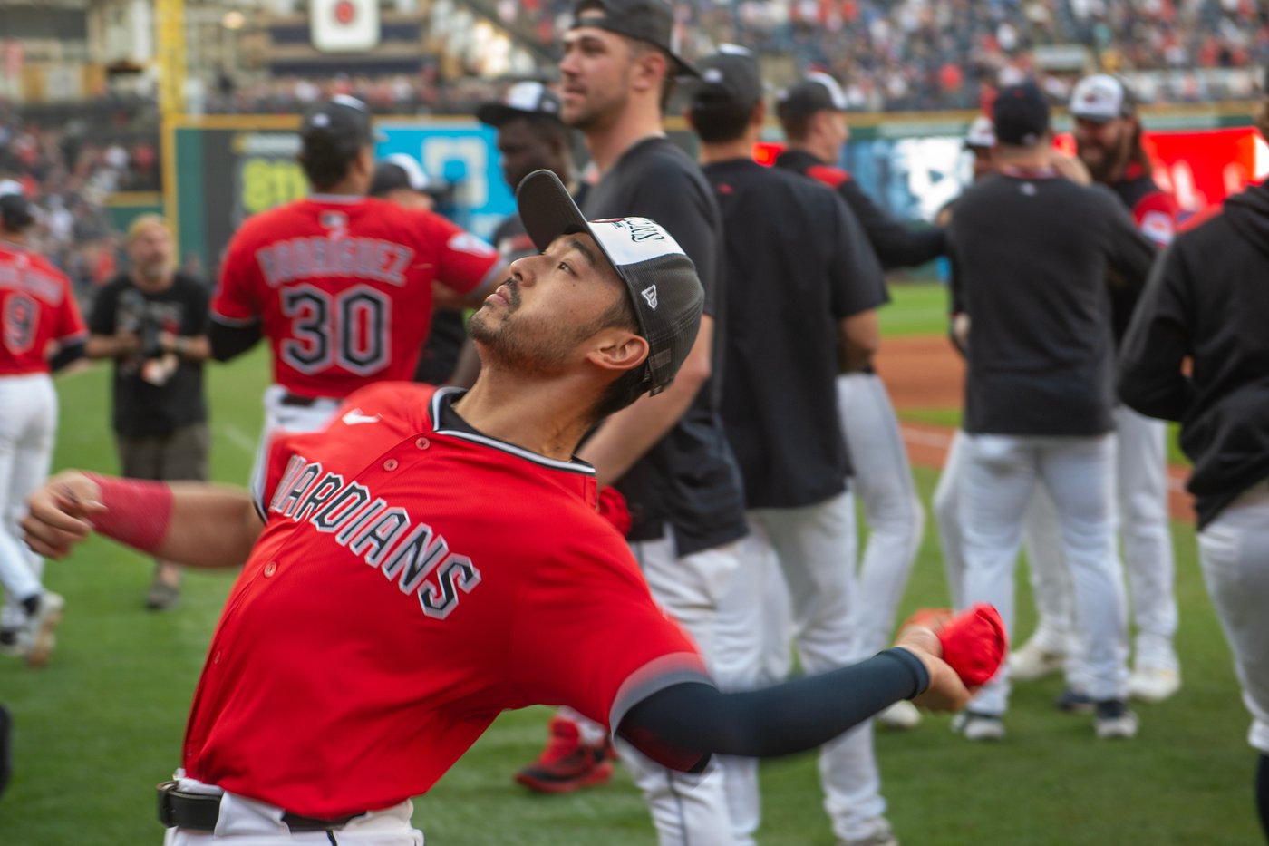 Rocchio's walk-off homer embodies Guardians' 2nd-half rally to AL Central title | iNFOnews.ca