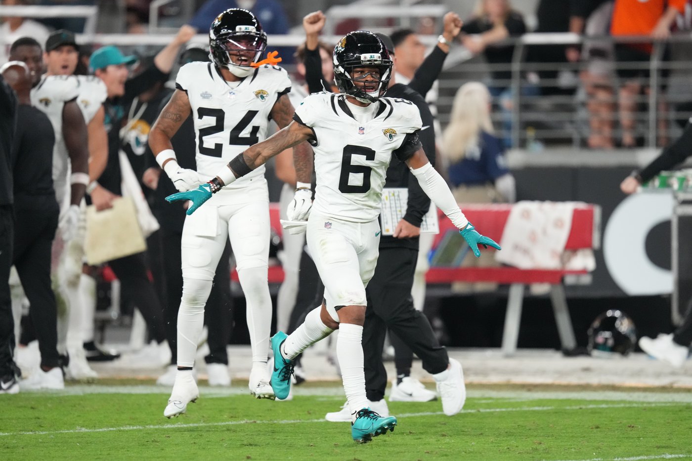 Jaguars aim to extend the Titans' losing streak while chasing Colts in AFC South | iNFOnews.ca