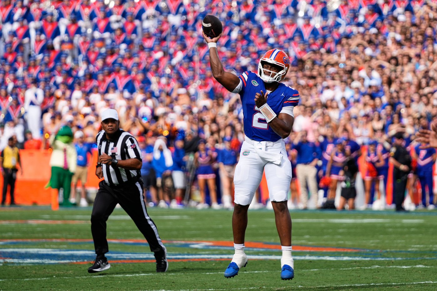 Lagway improves, Wilson shines in his debut and Florida upsets No. 9 Texas 29-21 in the Swamp | iNFOnews.ca