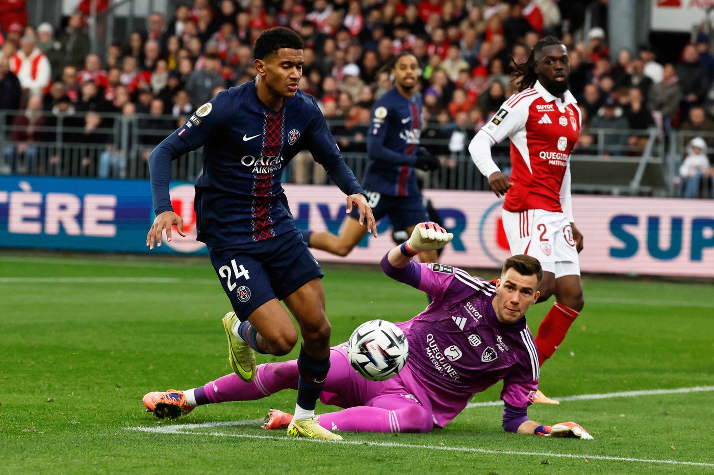 Hakimi scores twice as PSG beats Brest 3-0 to go top of Ligue 1 | iNFOnews.ca Hakimi scores twice as PSG beats Brest 3-0 to go top of Ligue 1 | iNFOnews.ca