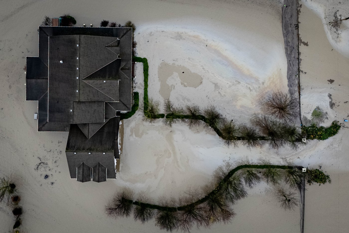 Fraser Valley flood cleanup begins, as latest blast of rain swells B.C. rivers | iNFOnews.ca Fraser Valley flood cleanup begins, as latest blast of rain swells B.C. rivers | iNFOnews.ca