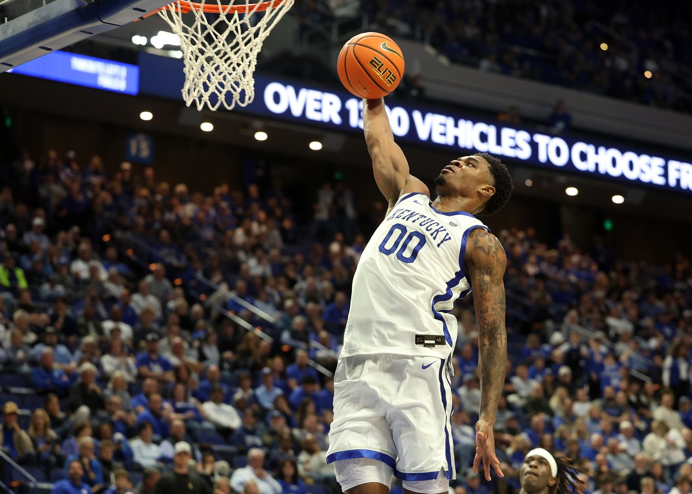 Chandler and Williams help No. 12 Kentucky breeze past Loyola of Maryland, 88-46 | iNFOnews.ca