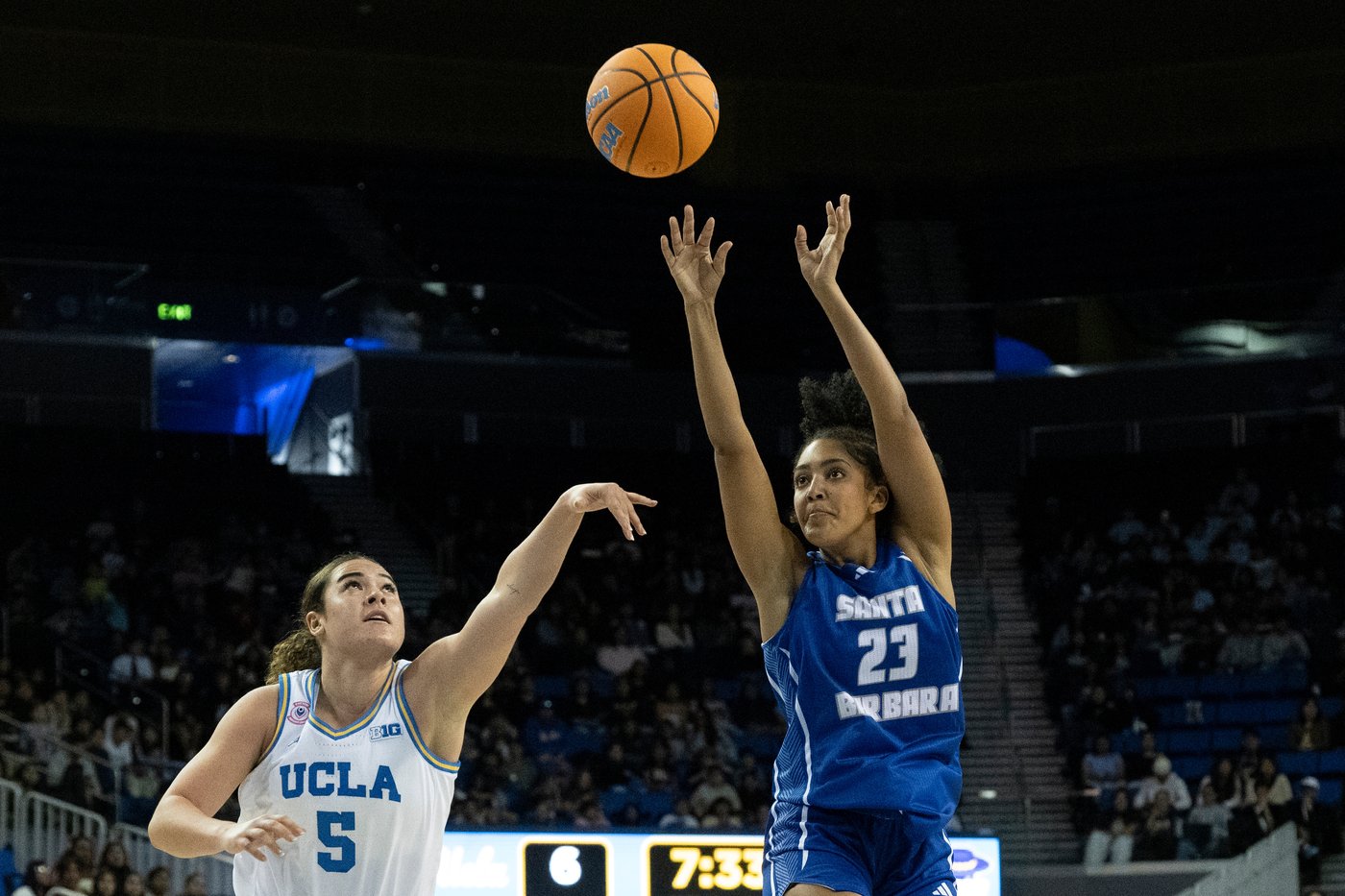 No. 3 UCLA's Jaquez, Rice, Kneepkens each score 20 or more in 87-50 win over UC Santa Barbara | iNFOnews.ca No. 3 UCLA's Jaquez, Rice, Kneepkens each score 20 or more in 87-50 win over UC Santa Barbara | iNFOnews.ca