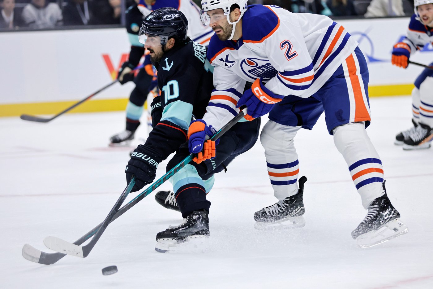 Eberle scores 2 goals as Kraken beat Oilers 3-2 to improve franchise's best start to 5-2-2 | iNFOnews.ca Eberle scores 2 goals as Kraken beat Oilers 3-2 to improve franchise's best start to 5-2-2 | iNFOnews.ca