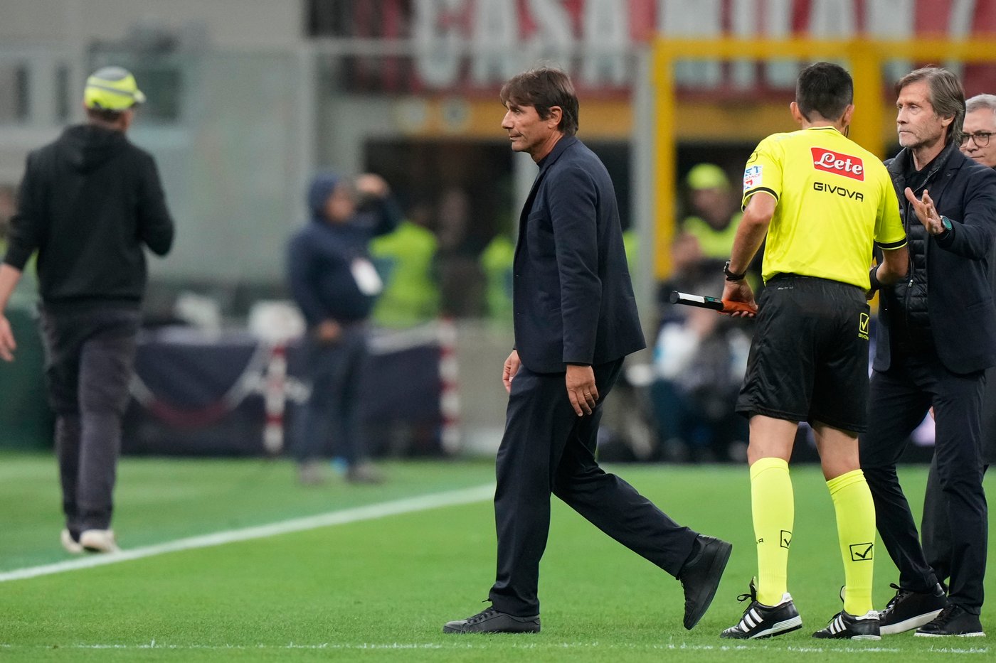 Pulisic magic leaves Milan wondering what American can do when fully fit after he destroys Napoli | iNFOnews.ca