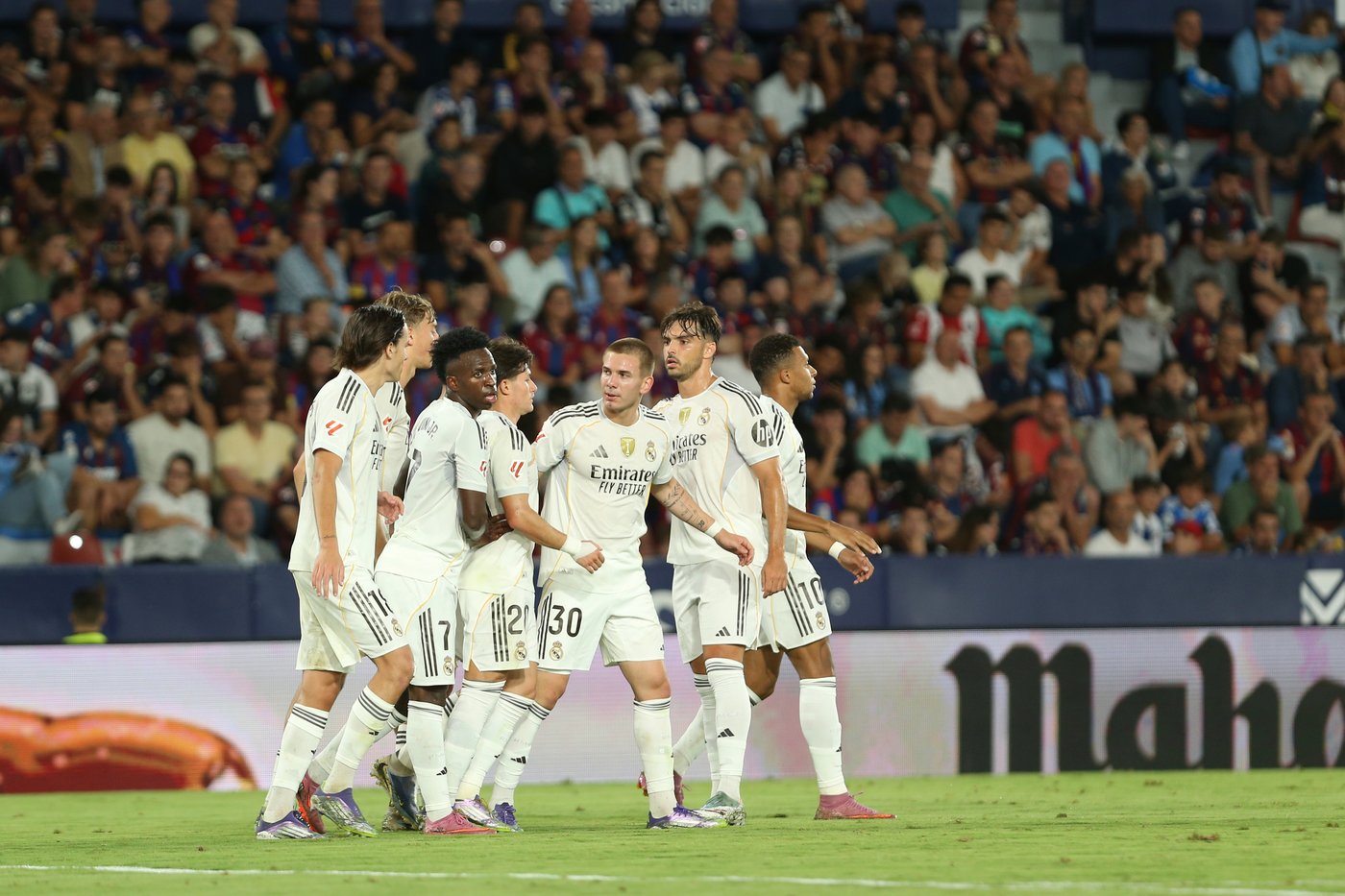 Mbappé scores twice and Mastantuono gets his 1st goal with Real Madrid in 4-1 win over Levante | iNFOnews.ca