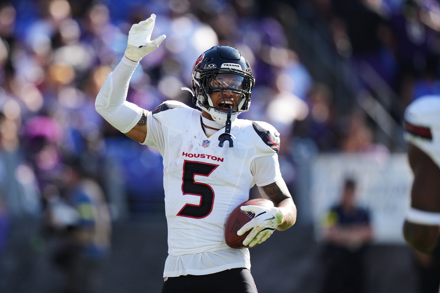 Texans break Baltimore curse with dominant 44-10 win over injury-depleted Ravens | iNFOnews.ca