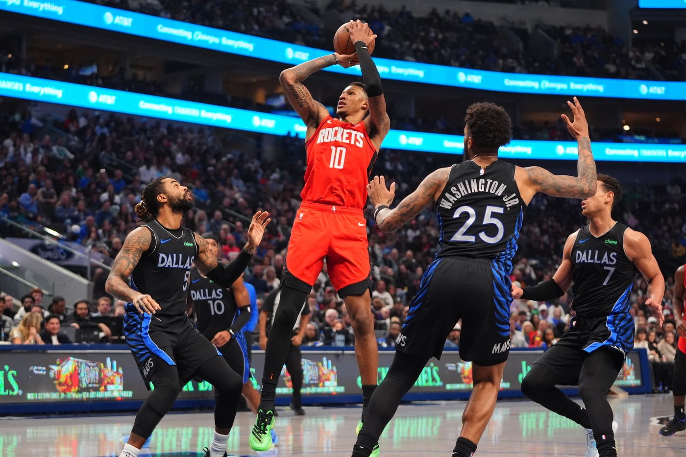 Anthony Davis bounces back from rough game with 29 points as Mavs beat Rockets 122-109 | iNFOnews.ca
