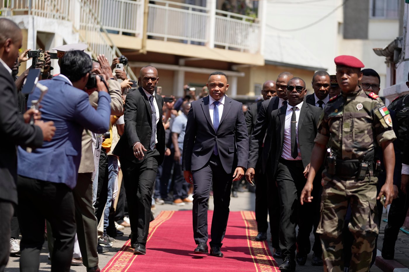 An army colonel who led a lightning-fast coup takes over as Madagascar's president | iNFOnews.ca