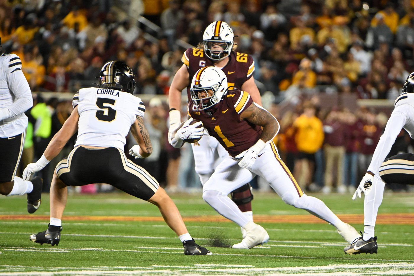 Koi Perich's interception return lifts Minnesota over Purdue 27-20 | iNFOnews.ca