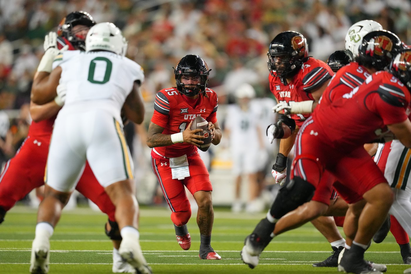 No. 13 Utah has quite a QB tandem with Devon Dampier and running true freshman Byrd Fiicklin | iNFOnews.ca No. 13 Utah has quite a QB tandem with Devon Dampier and running true freshman Byrd Fiicklin | iNFOnews.ca