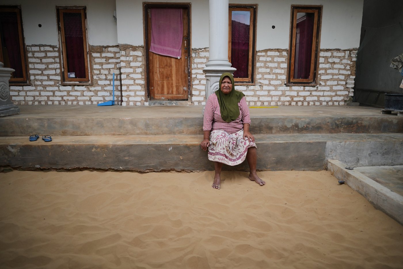 PHOTO ESSAY: Indonesia’s village keeps tradition of life on sand | iNFOnews.ca