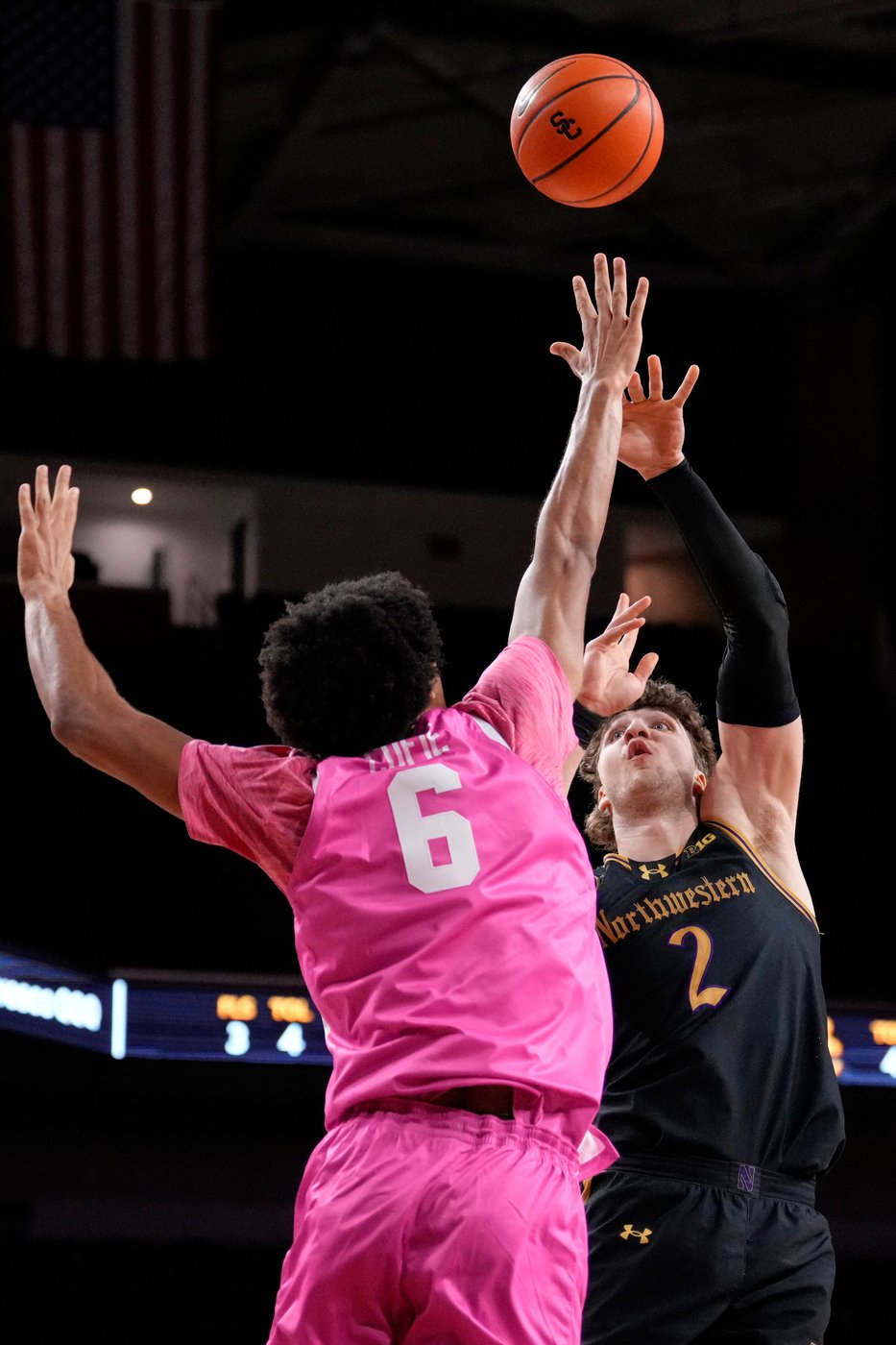 Martinelli's 22 help Northwestern beat USC 74-68, snap 9-game skid in Big Ten play | iNFOnews.ca