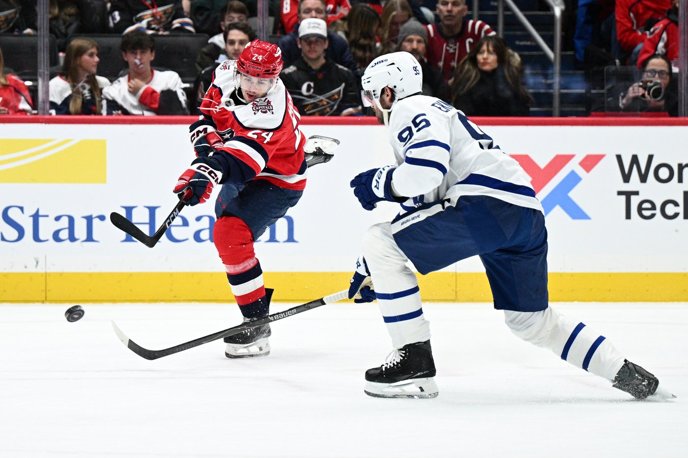 Jakob Chychrun scores as the Capitals rally past the Maple Leafs 4-2 | iNFOnews.ca