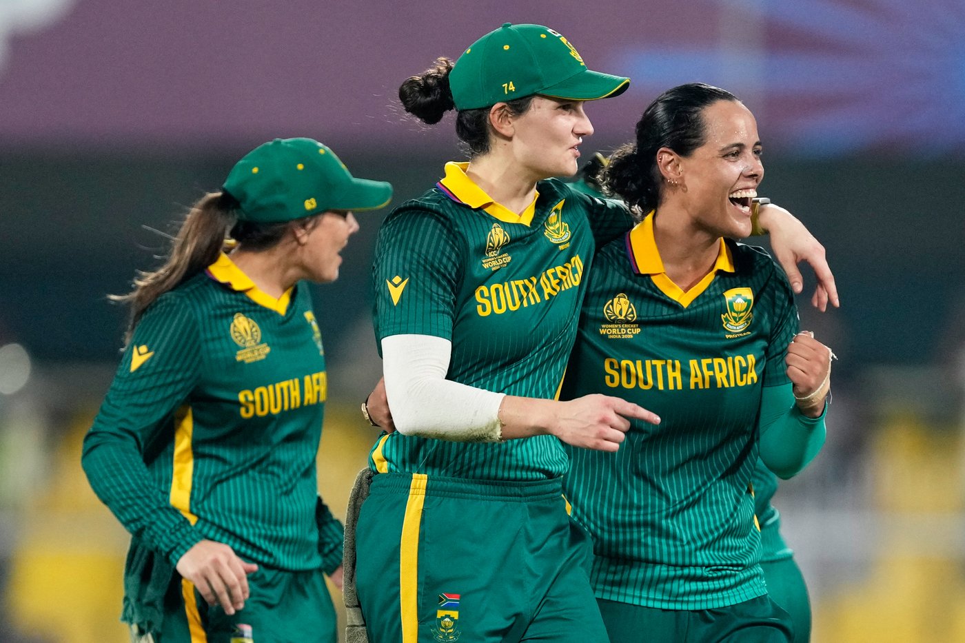 Wolvaardt’s 169 helps South Africa crush 4-time champion England in Women’s Cricket World Cup semis | iNFOnews.ca Wolvaardt’s 169 helps South Africa crush 4-time champion England in Women’s Cricket World Cup semis | iNFOnews.ca