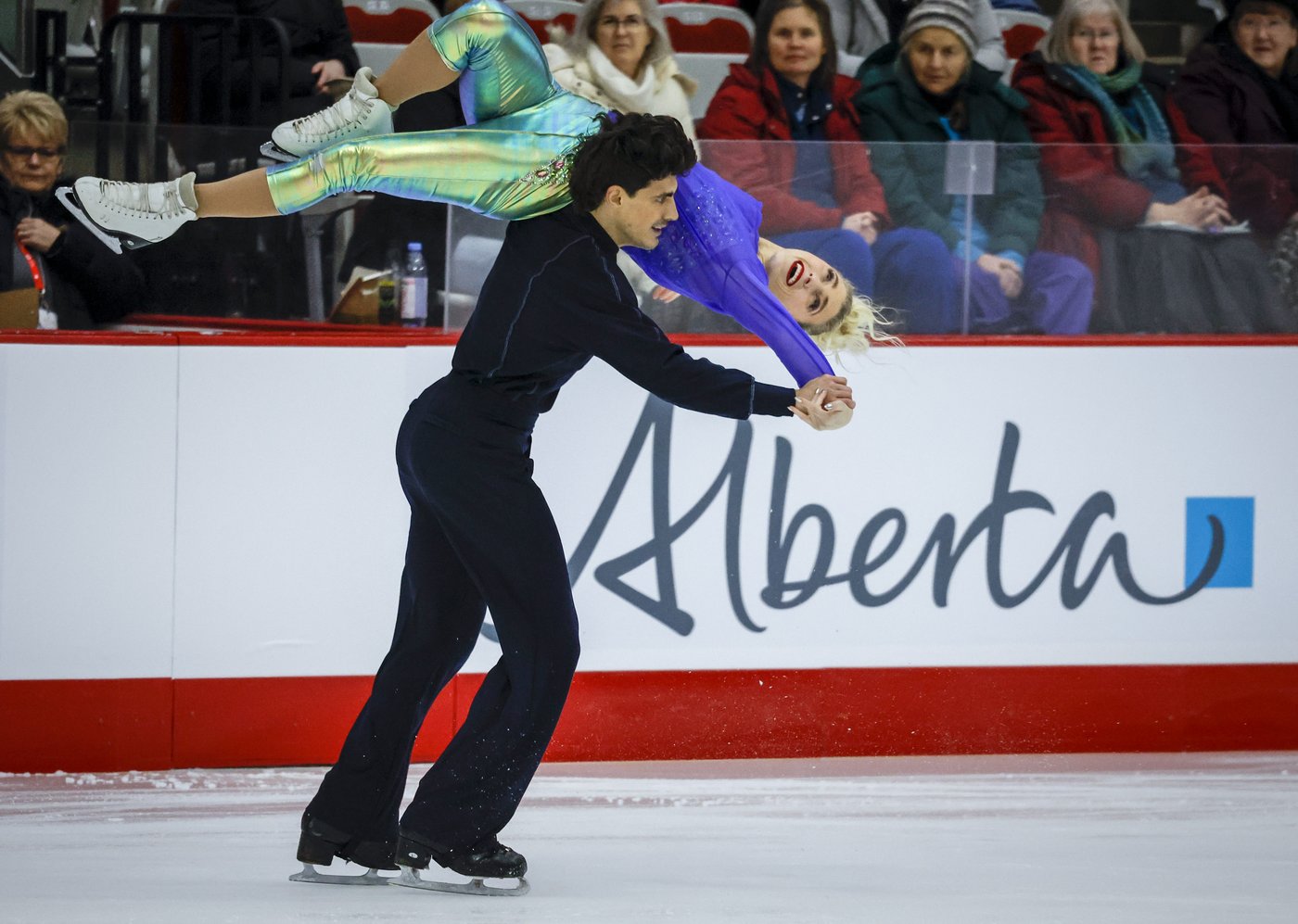 Skate Canada to stop hosting events in Alberta due to sports gender law | iNFOnews.ca