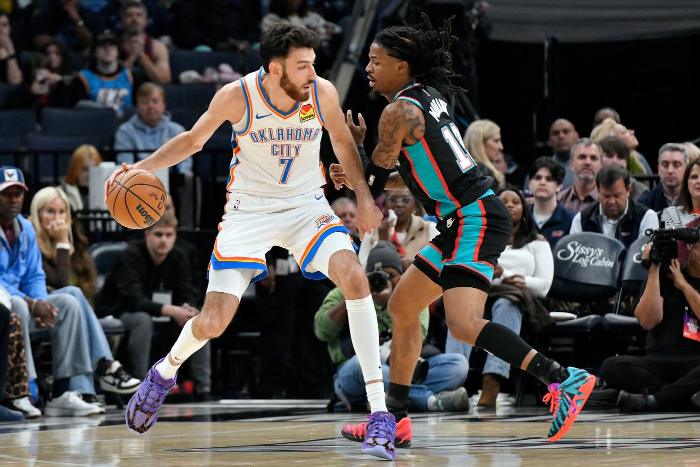 Gilgeous-Alexander scores 35 as Thunder rally in the 2nd half and beat Grizzlies 114-100 | iNFOnews.ca
