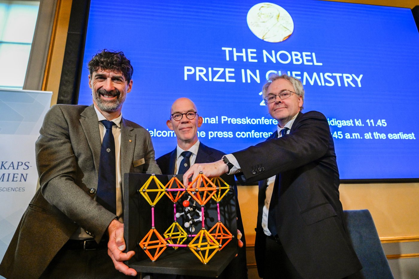 Molecular discovery that won Nobel Prize in chemistry is likened to 'Harry Potter' enchanted handbag | iNFOnews.ca