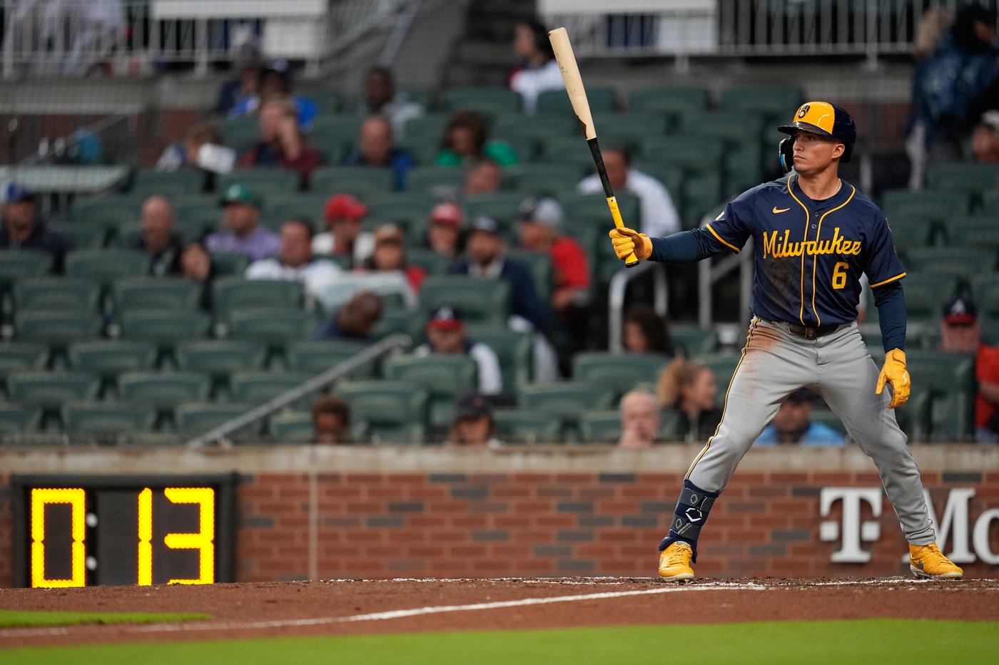 Average time of 9-inning game up 2 minutes to 2:38 in 3rd year of pitch clock | iNFOnews.ca