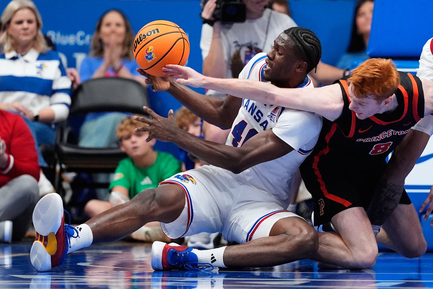 Bidunga, No. 25 Kansas pull away for 76-57 win over Princeton | iNFOnews.ca Bidunga, No. 25 Kansas pull away for 76-57 win over Princeton | iNFOnews.ca