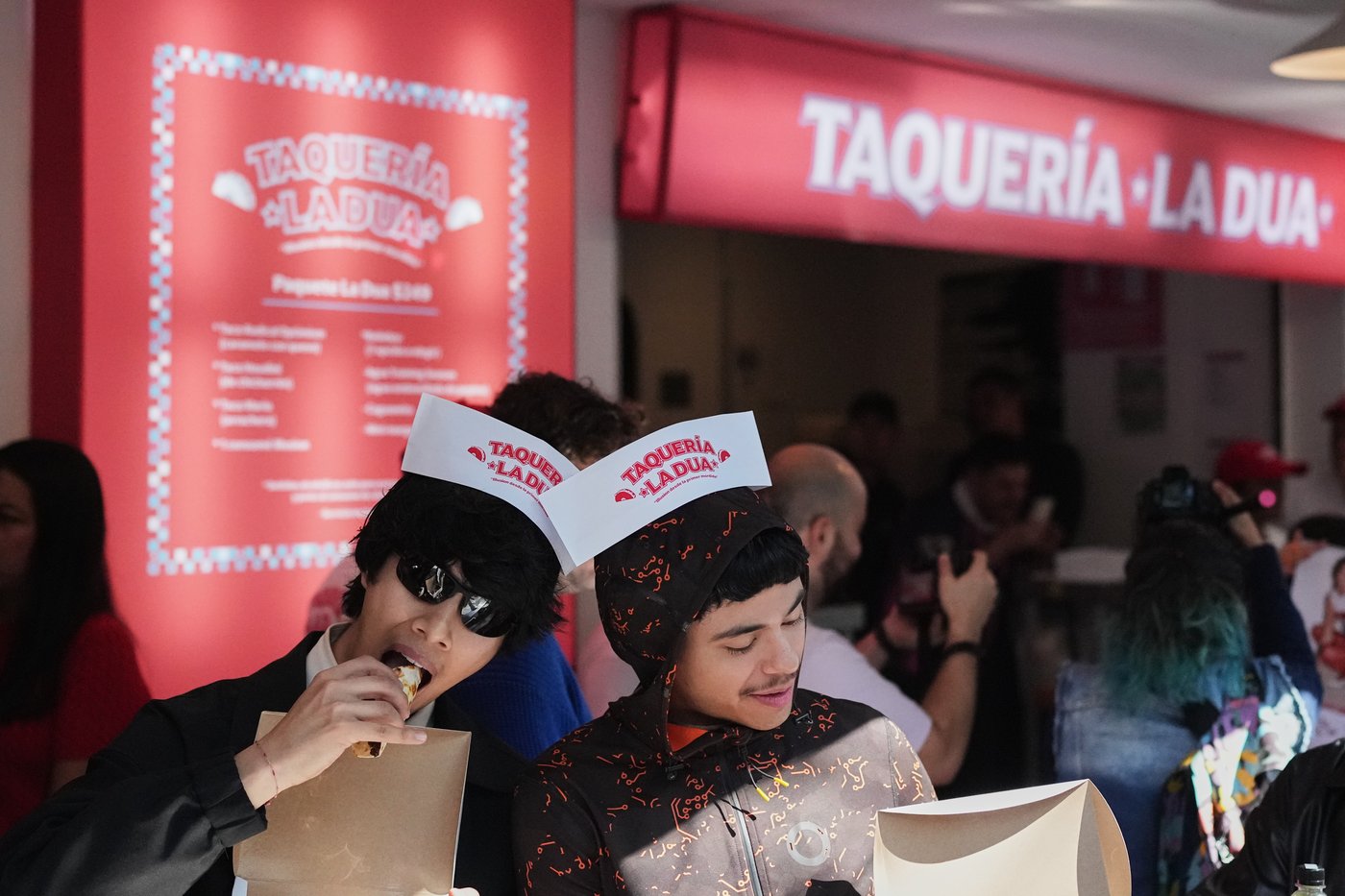 Dua Lipa's Mexico concerts come with specialty tacos, hot sauce and margaritas | iNFOnews.ca Dua Lipa's Mexico concerts come with specialty tacos, hot sauce and margaritas | iNFOnews.ca