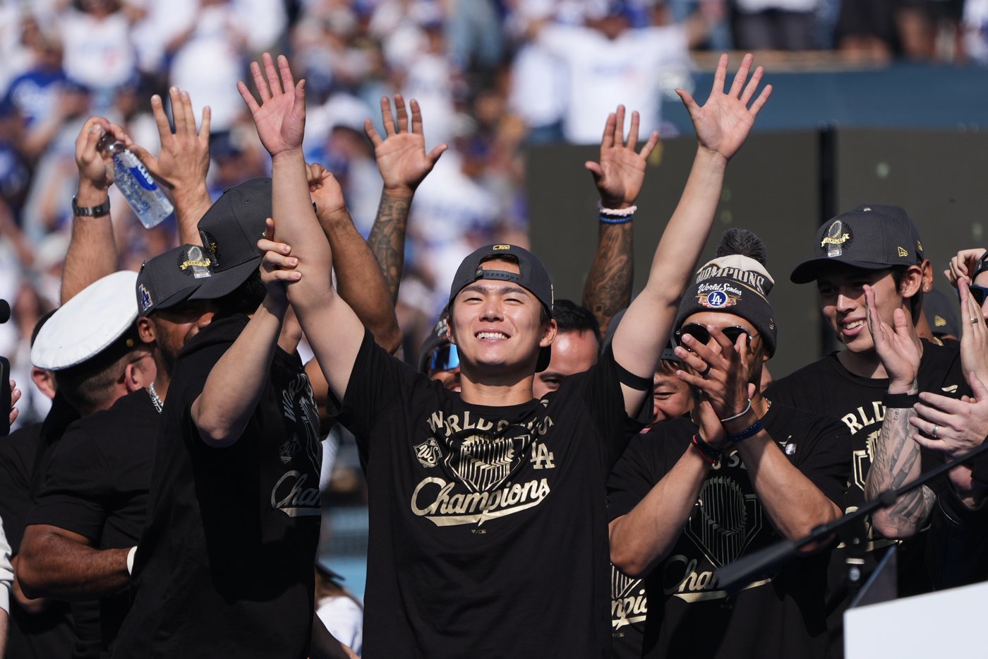Shohei Ohtani and the Los Angeles Dodgers are already talking about a World Series three-peat | iNFOnews.ca Shohei Ohtani and the Los Angeles Dodgers are already talking about a World Series three-peat | iNFOnews.ca