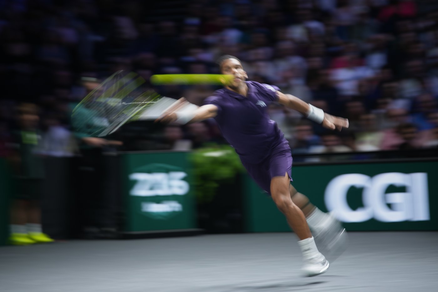 Auger-Aliassime closes in on ATP Finals spot with win over Vacherot in Paris | iNFOnews.ca Auger-Aliassime closes in on ATP Finals spot with win over Vacherot in Paris | iNFOnews.ca