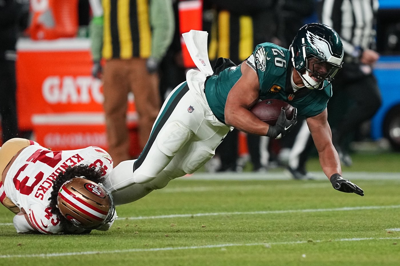 49ers count on 2 unlikely contributors at linebacker for playoff run | iNFOnews.ca