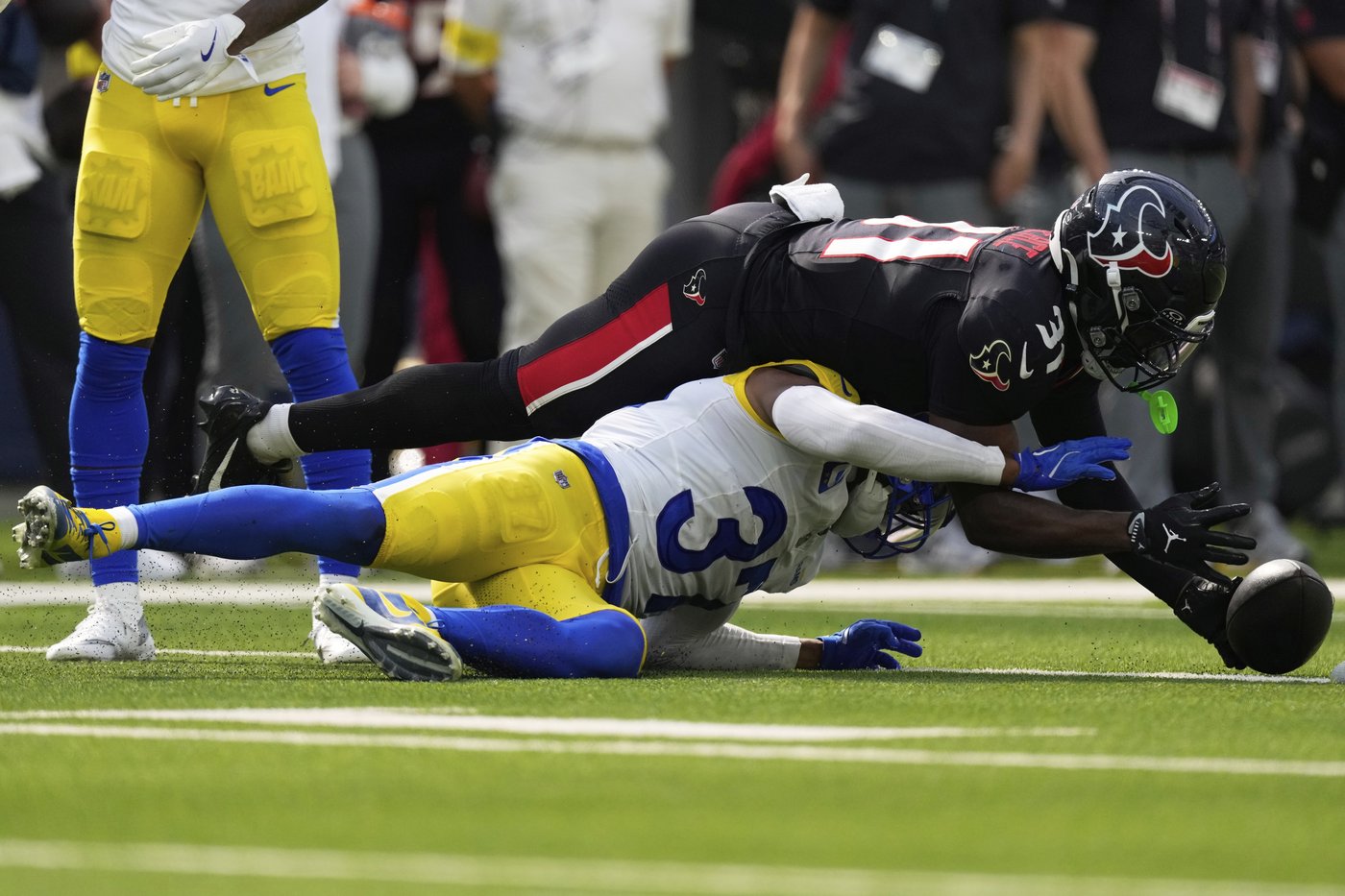 Texans look to regroup after late fumble seals 14-9 loss to Rams in season opener | iNFOnews.ca Texans look to regroup after late fumble seals 14-9 loss to Rams in season opener | iNFOnews.ca