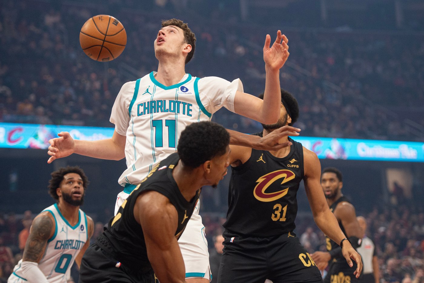 Knueppel scores 29 points, Miller has 25 in Hornets' 119-111 OT win over Cavaliers | iNFOnews.ca Knueppel scores 29 points, Miller has 25 in Hornets' 119-111 OT win over Cavaliers | iNFOnews.ca