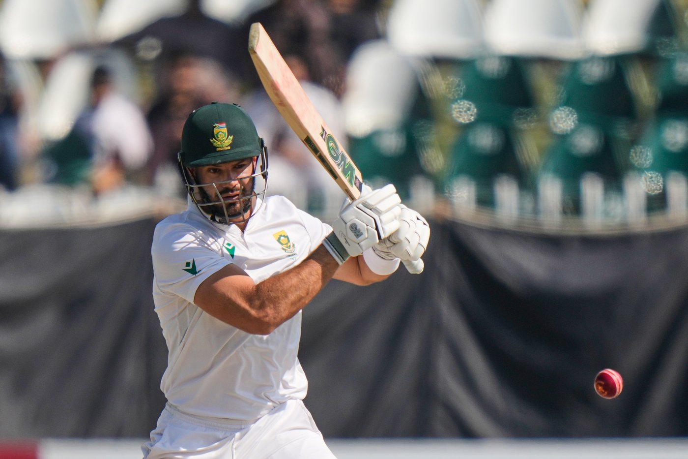 South Africa thrashes Pakistan by 8 wickets to level two-test series | iNFOnews.ca South Africa thrashes Pakistan by 8 wickets to level two-test series | iNFOnews.ca