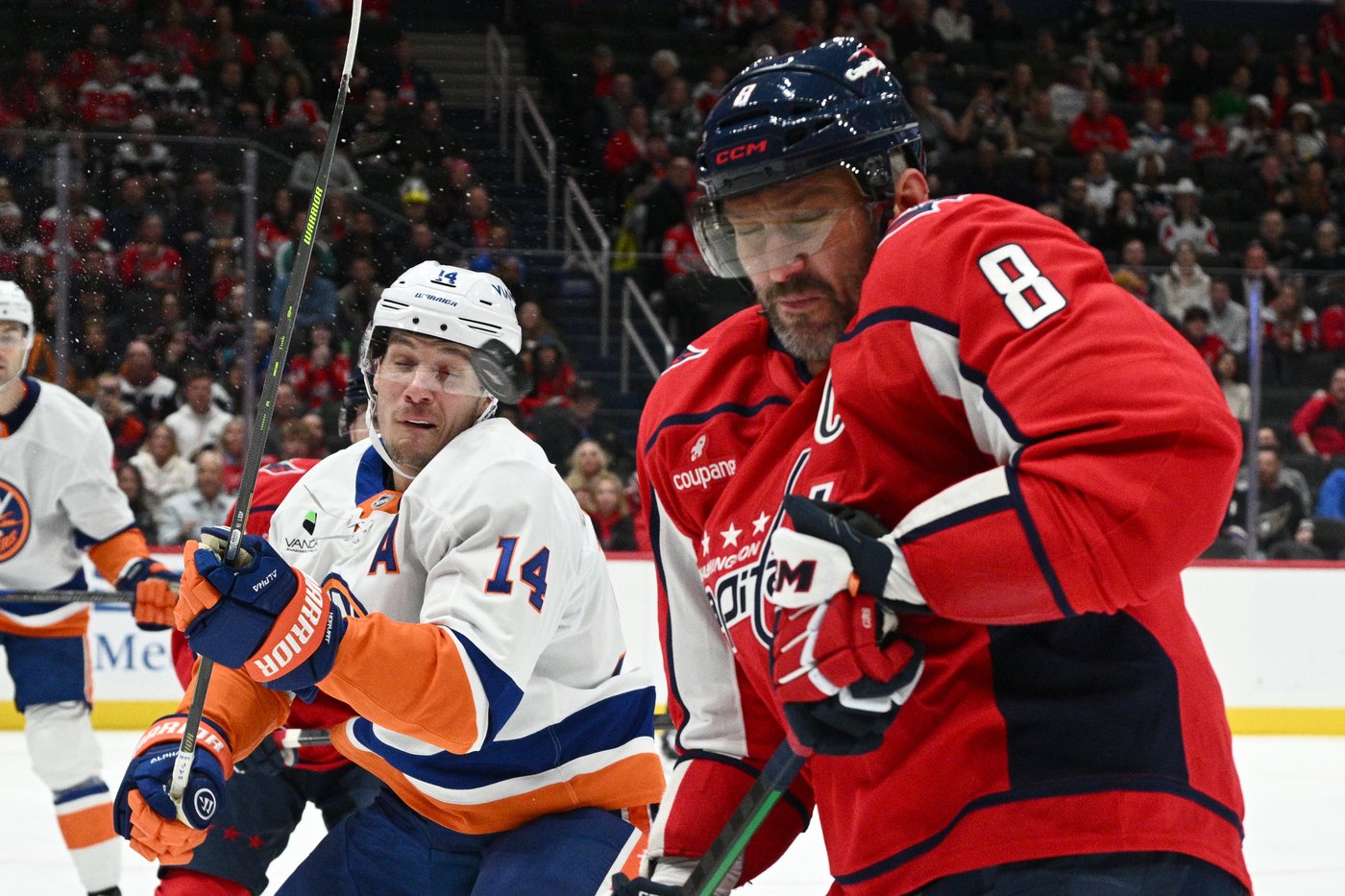 No milestone against the Islanders this time: New York tops Caps 3-1, keeps Ovechkin at 899 | iNFOnews.ca