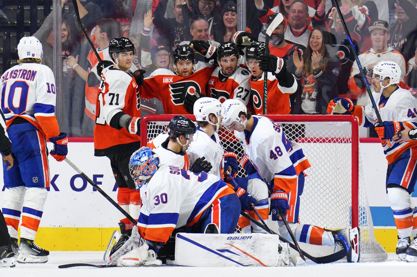 Trevor Zegras scores 2 goals and Flyers slip past Isles 4-3 in a shootout | iNFOnews.ca Trevor Zegras scores 2 goals and Flyers slip past Isles 4-3 in a shootout | iNFOnews.ca