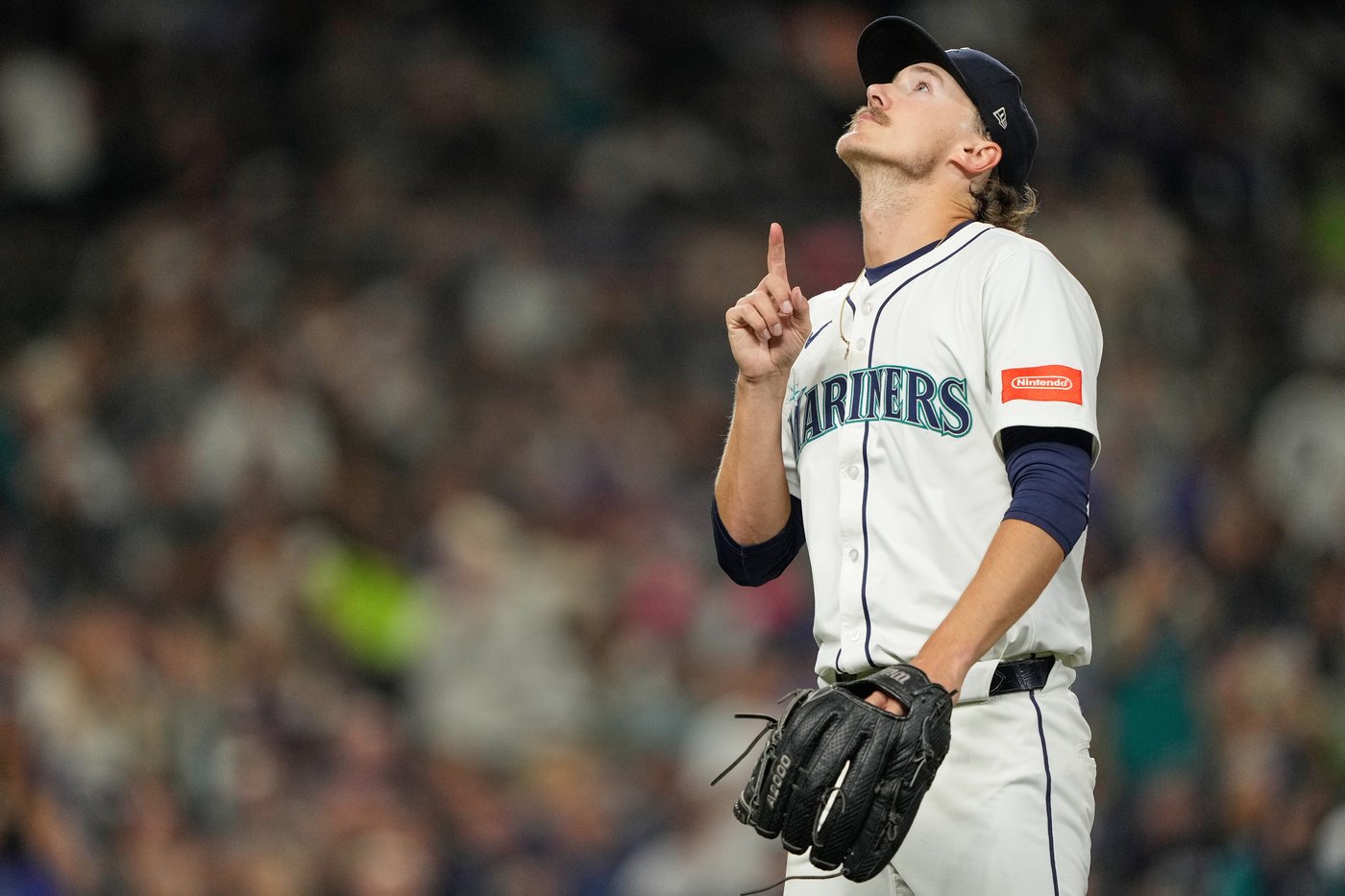 Mariners clinch playoff berth, beating Rockies 4-3 on Josh Naylor's bases-clearing double | iNFOnews.ca