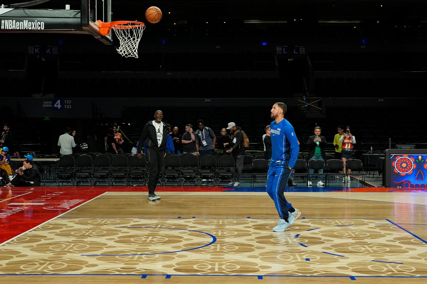 Anthony Davis out for Mavericks' game in Mexico City with leg injury | iNFOnews.ca