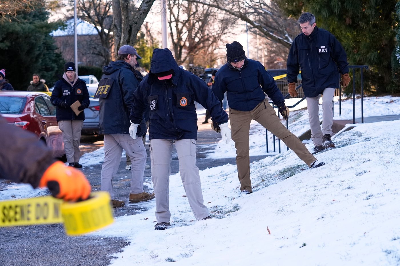Search for the Brown University shooter continues as questions swirl about campus security | iNFOnews.ca Search for the Brown University shooter continues as questions swirl about campus security | iNFOnews.ca