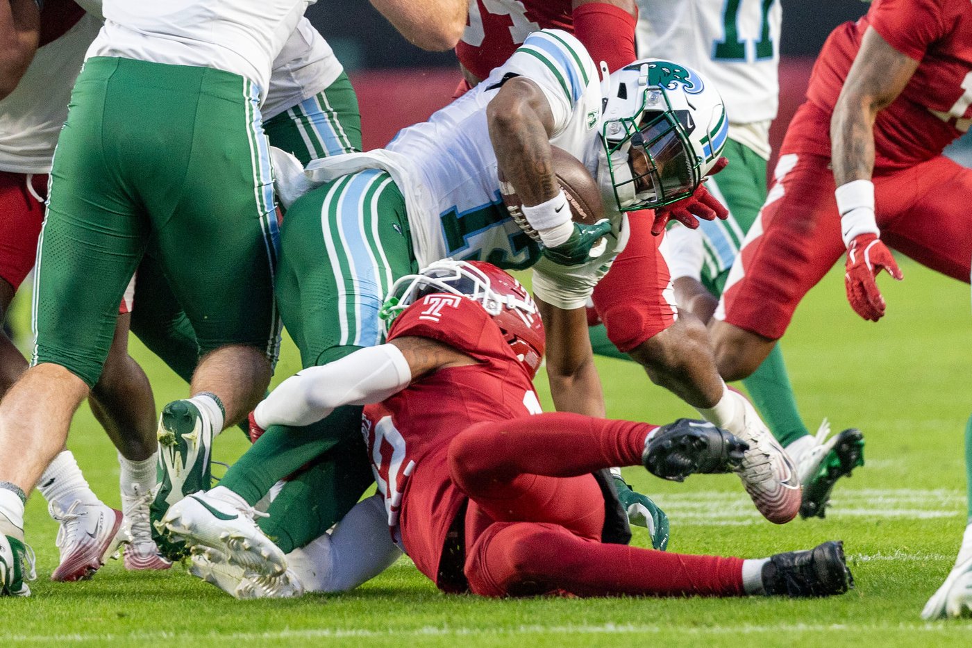 Jake Retzlaff stars as No. 24 Tulane beats Temple 37-13 | iNFOnews.ca Jake Retzlaff stars as No. 24 Tulane beats Temple 37-13 | iNFOnews.ca